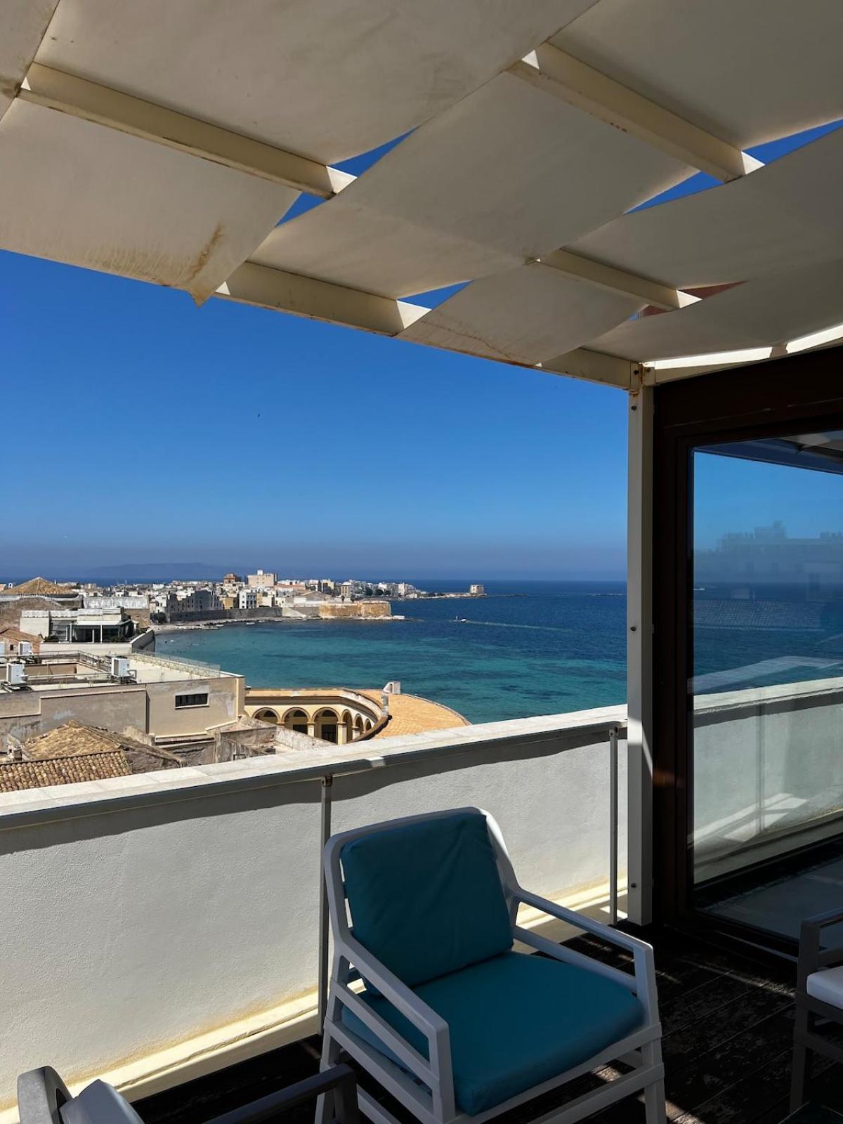 Attico Terrammare Appartement Trapani Buitenkant foto